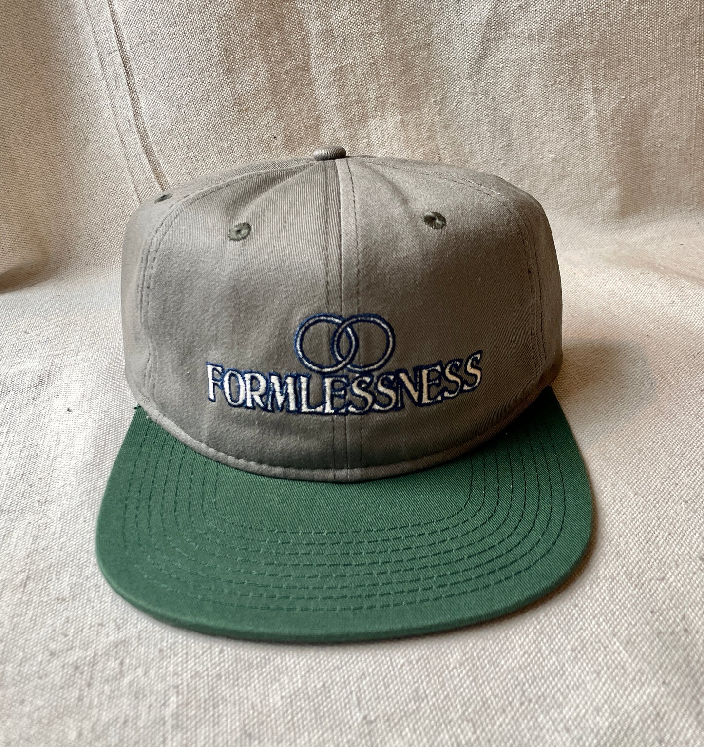 FORMLESSNESS hat